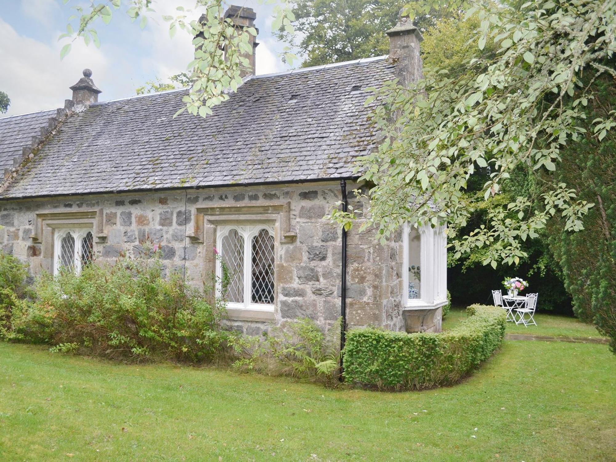 Duffs Lodge - Beaufort Estate Belladrum Buitenkant foto